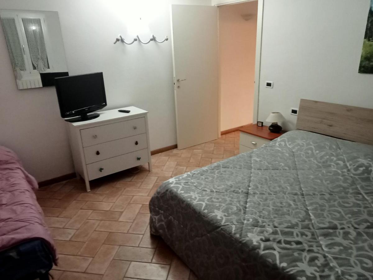 Ferienwohnung Nina House Imperia Exterior foto