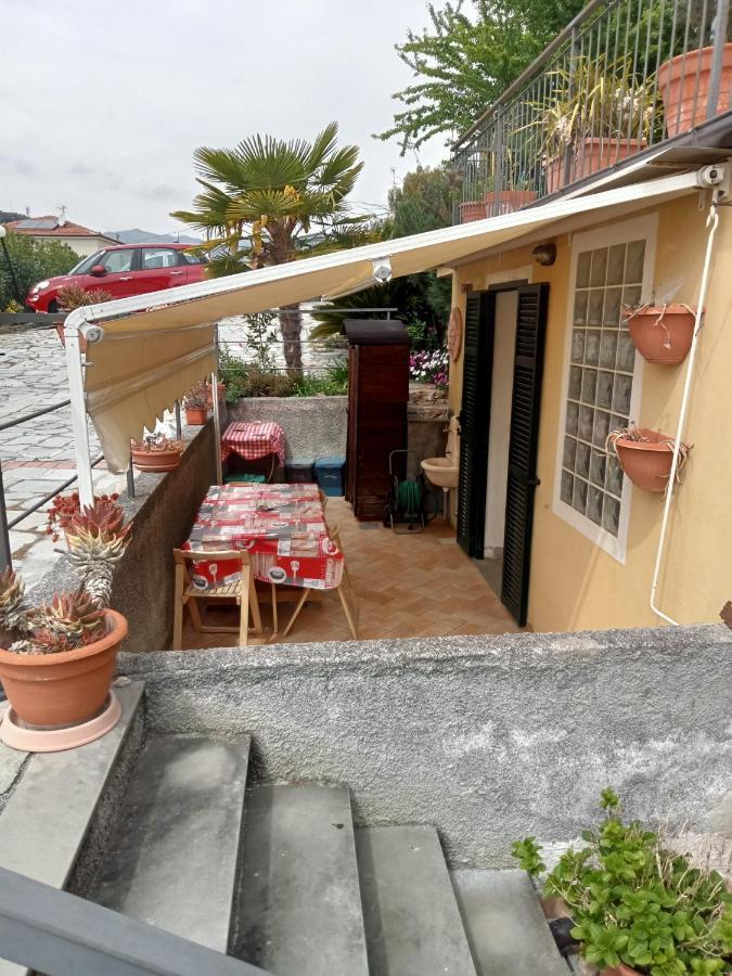 Ferienwohnung Nina House Imperia Exterior foto